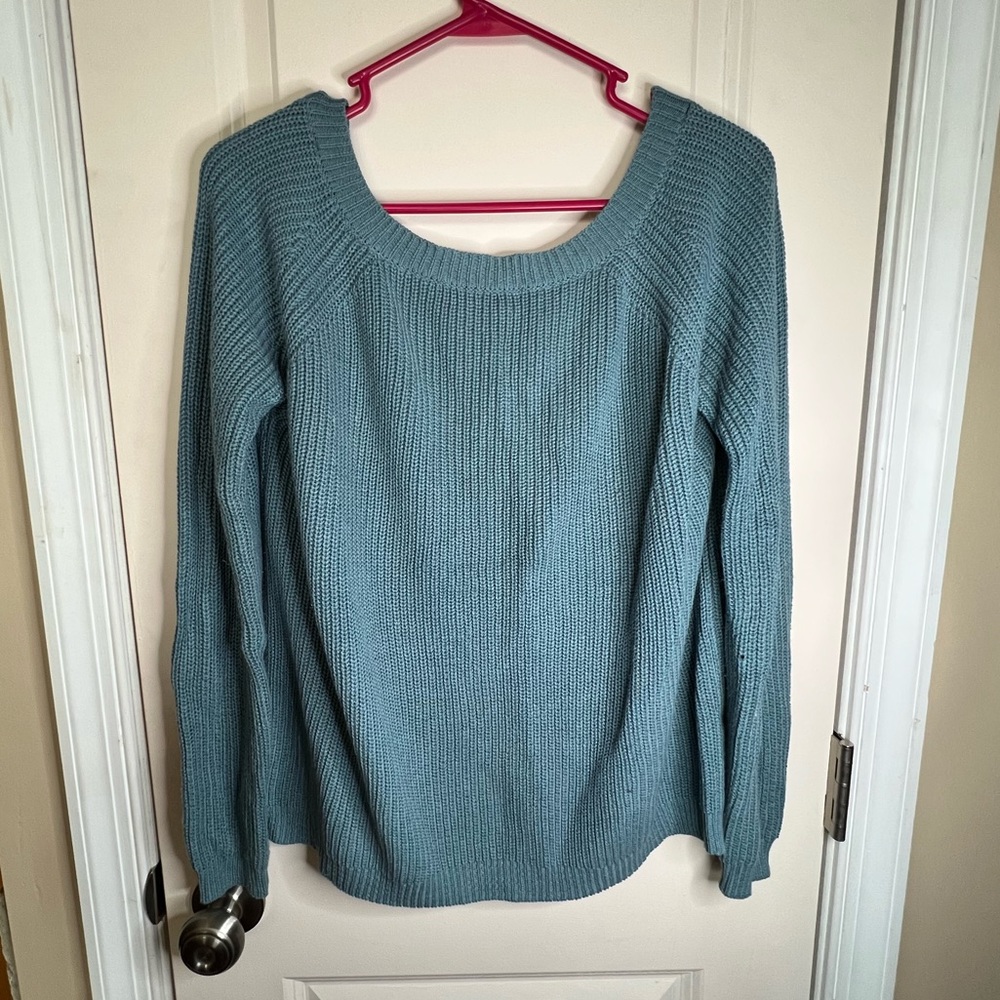 Lulus blue low back knit sweater